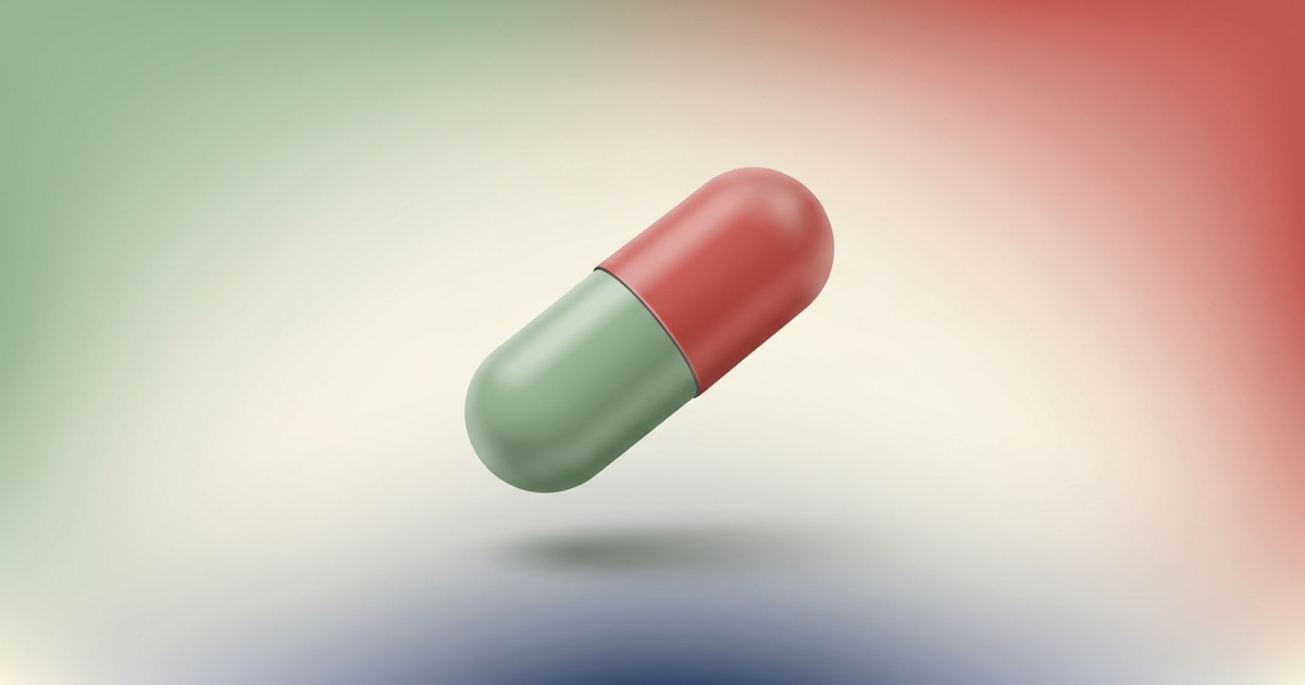 Capsula di lisdexamfetamina con i nomi commerciali Vyvanse ed Elvanse, sullo sfondo i colori della bandiera italiana